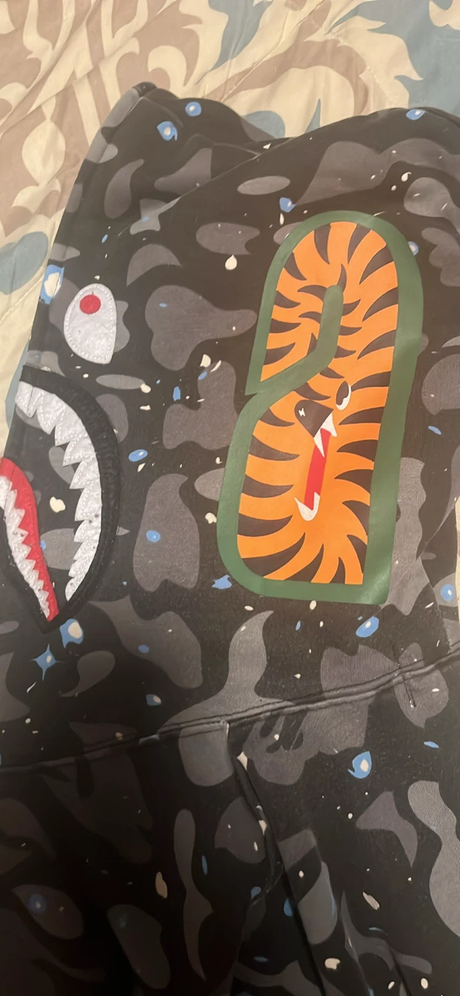 A Bathing Ape Shark Camo Hoodie - photo 2