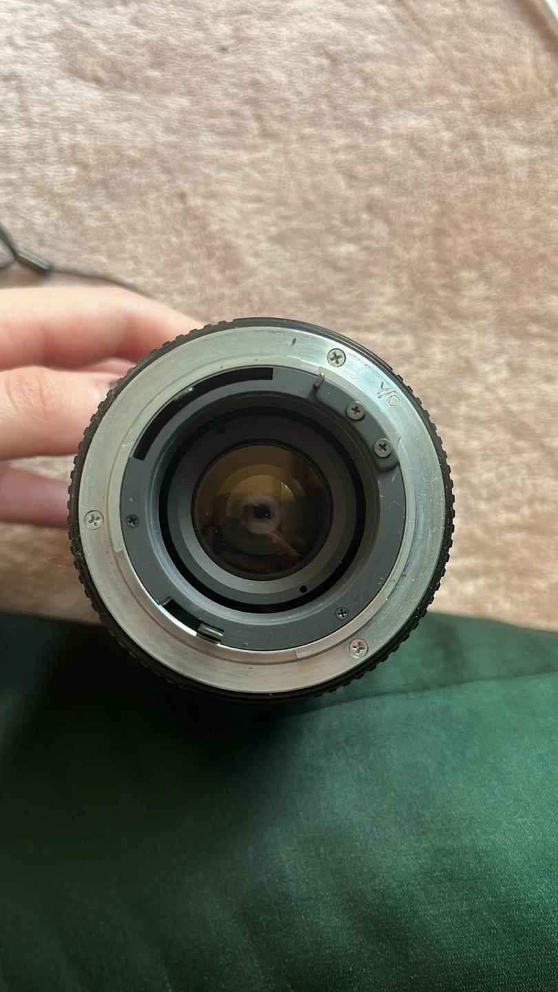 Tokina 80-200mm f/4.0 Zoom Lens - photo 4