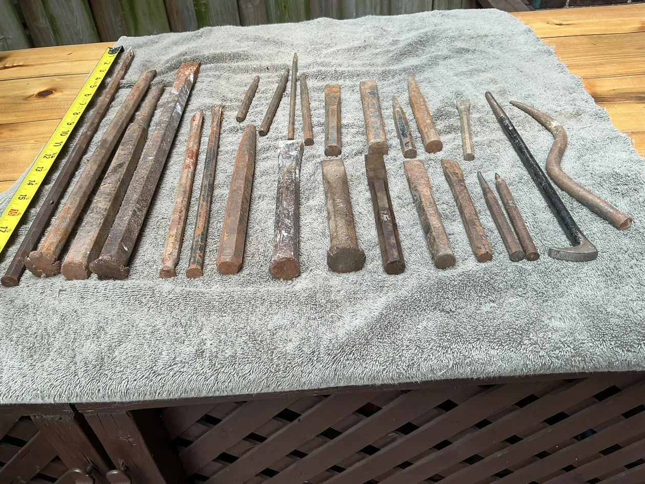 Assorted Masonry/Cement Chisels Lot ! - photo 2