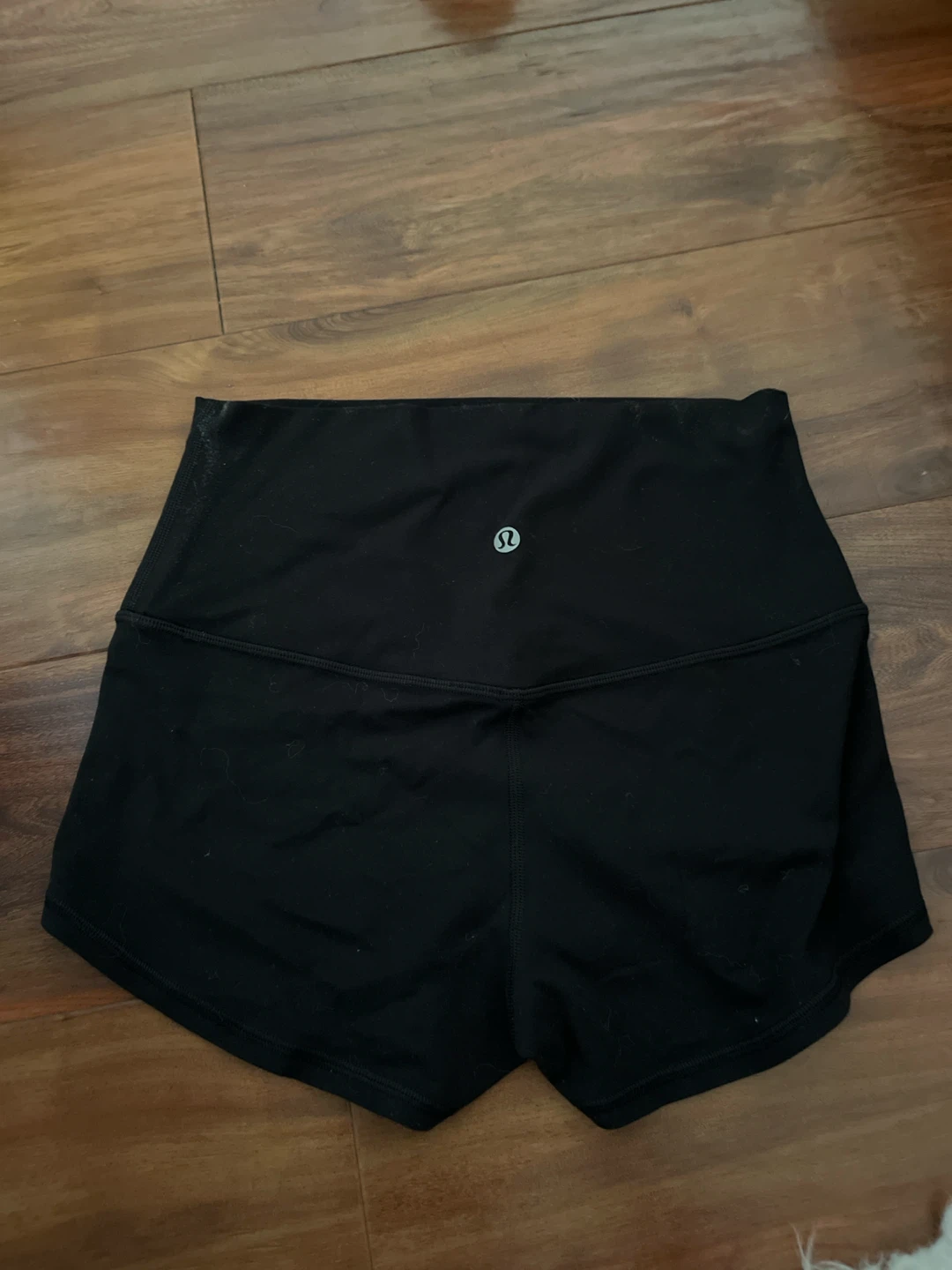 Lululemon High rise 2.5in align shorts - photo 2