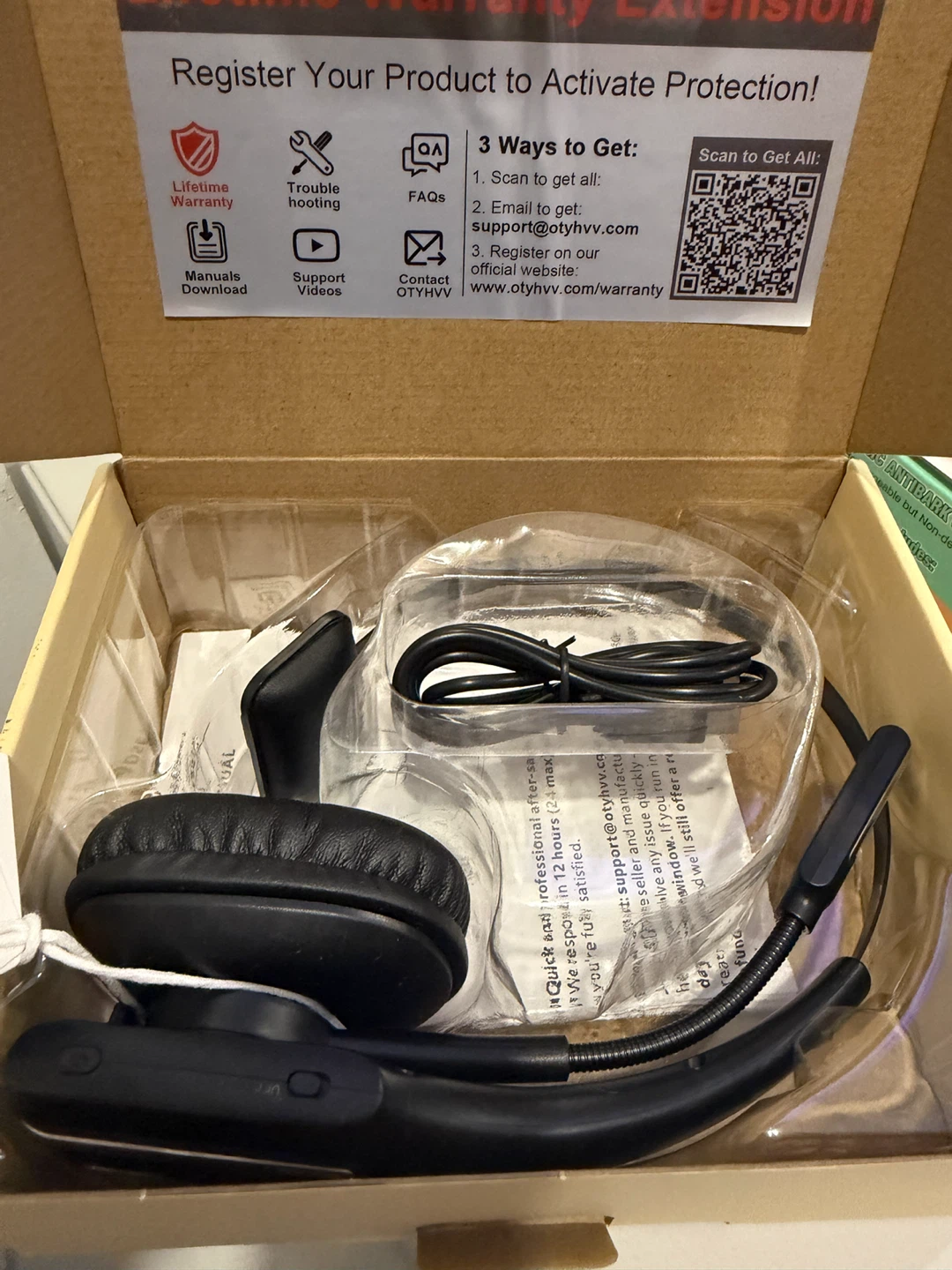 DH19 Hands-Free Wireless Headset - photo 3