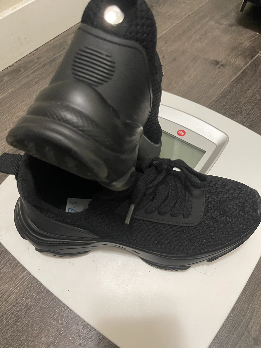 Black Mesh Sneakers - photo 3