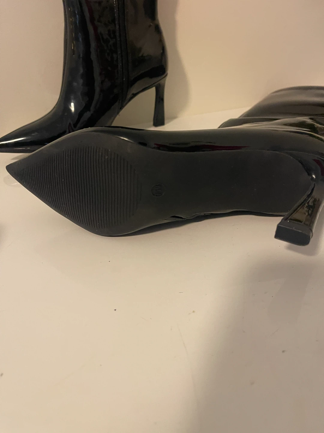 Black Patent Stiletto Boots - photo 5