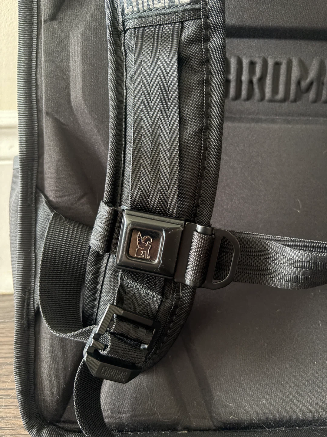 Chrome Industries Barrage 22L - photo 3