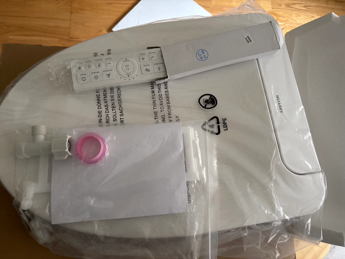 New MIJASHY Bidet Toilet Seat with Remote Control