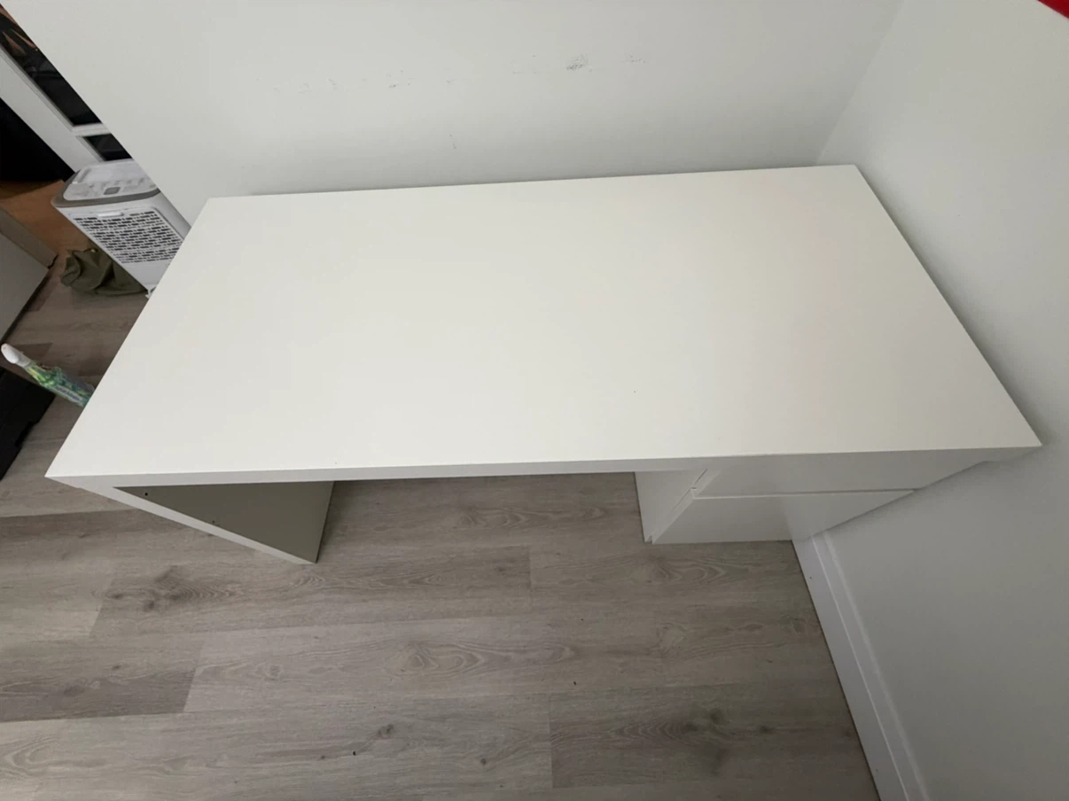 Ikea Malm Desk - White - photo 2