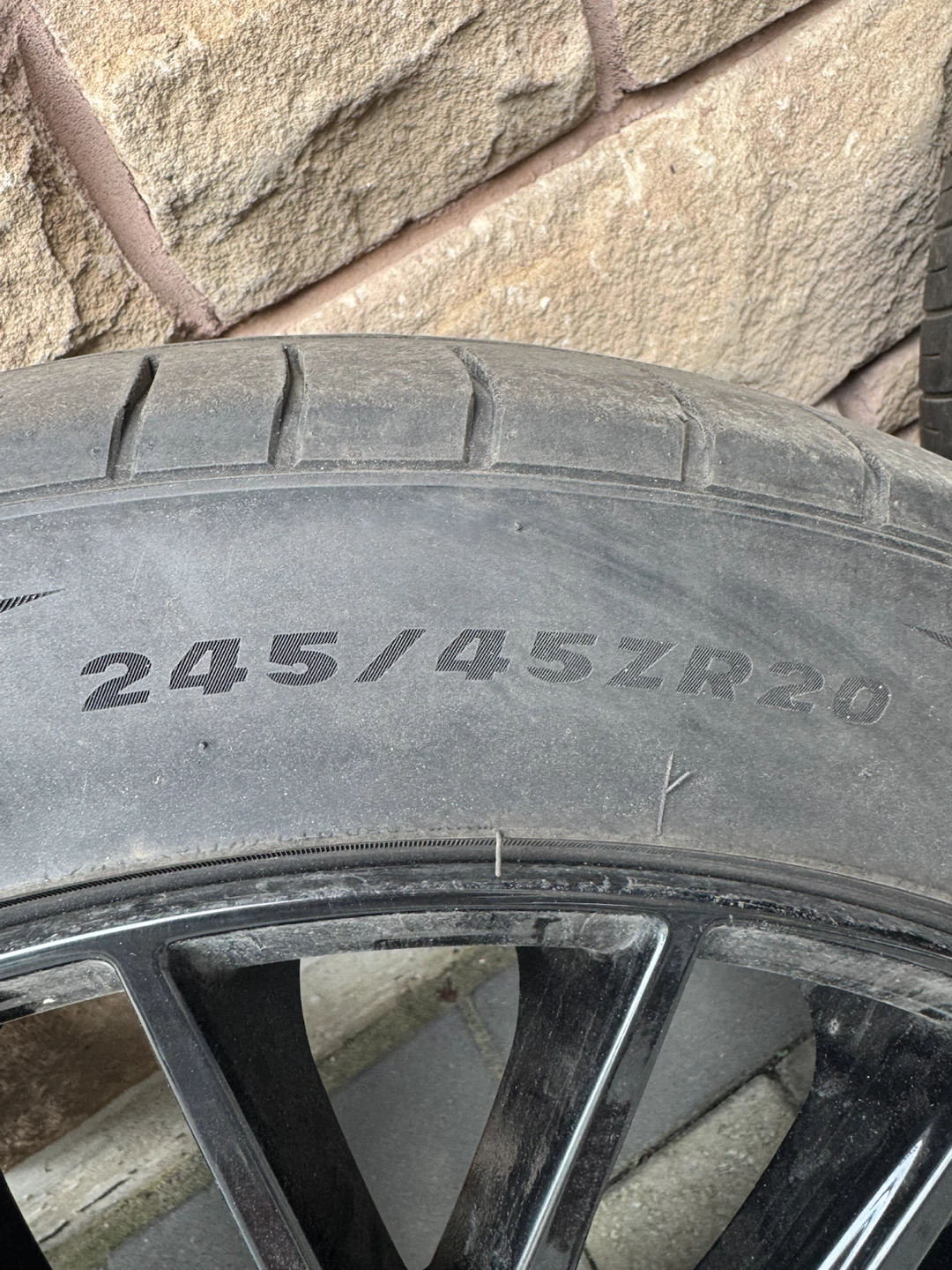 Range Rover tires and rims - photo 5