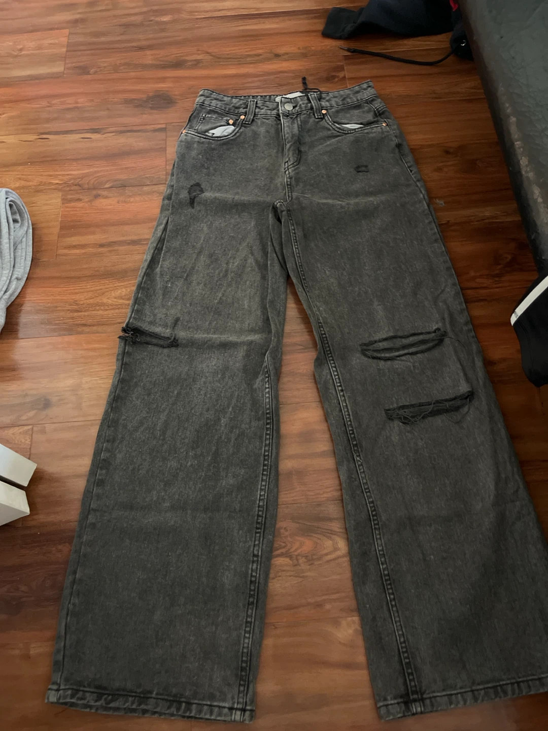 Loose Leg Denim Jeans