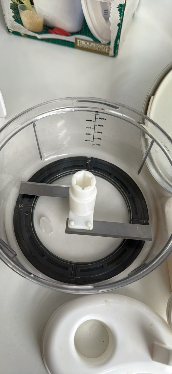 Starfrit Manual Food Processor - photo 4
