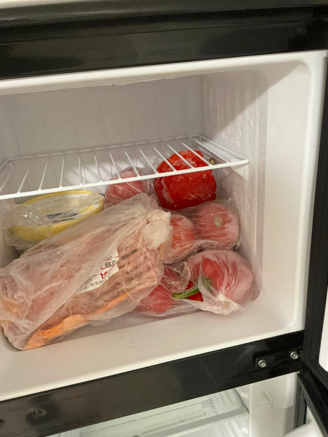 Magic Chef Compact Refrigerator - photo 5