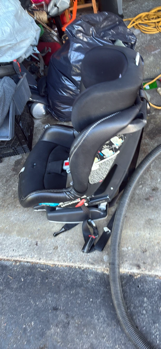 Peg Perego Car Seat