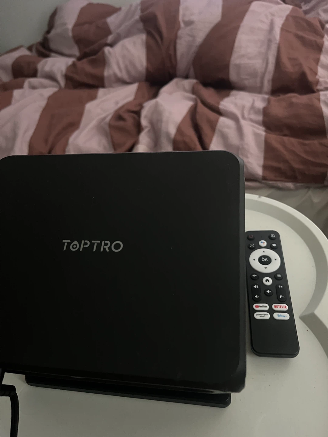 TOPTRO Smart Projector - photo 4