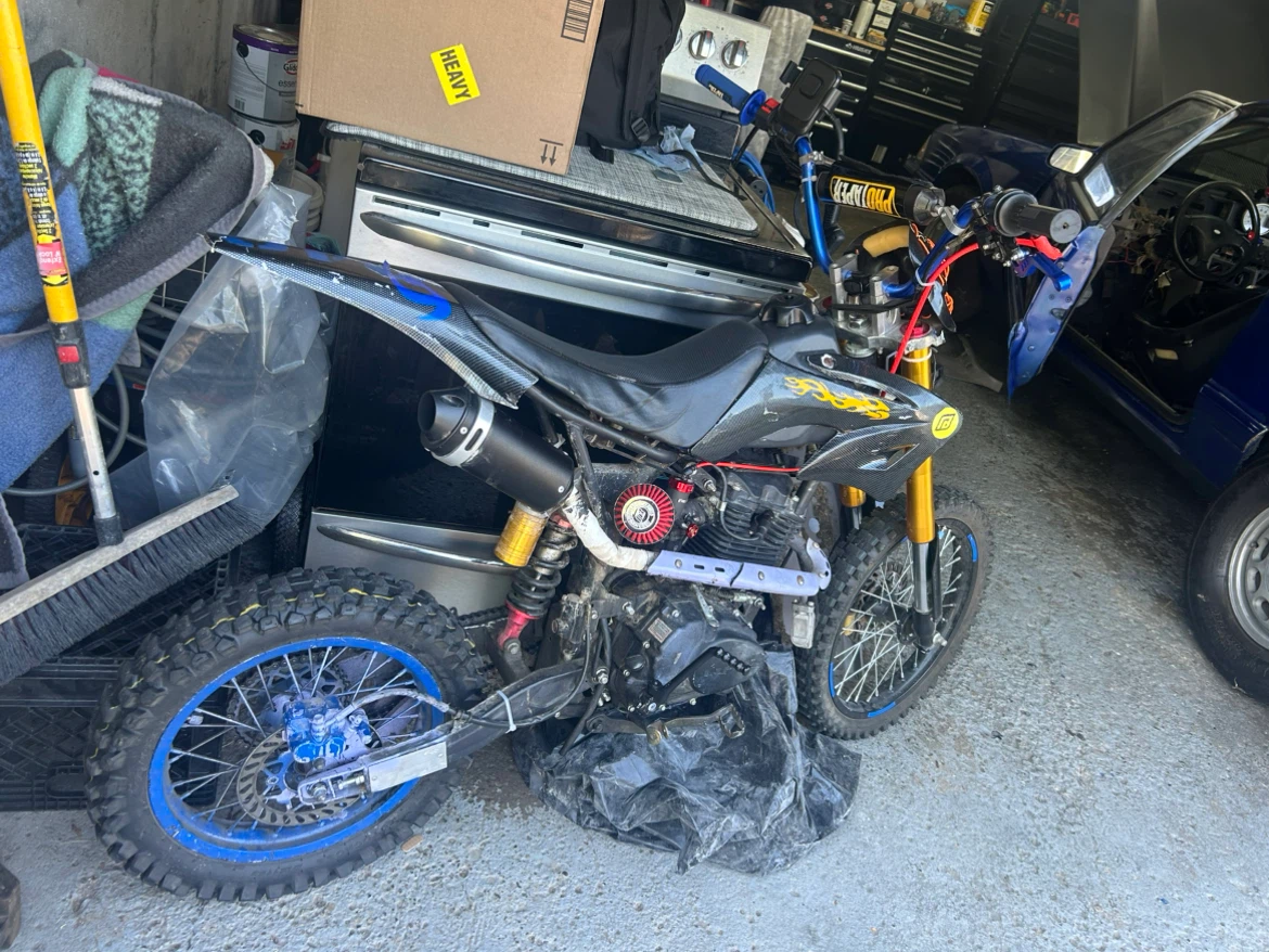 Dirt Bike - photo 3