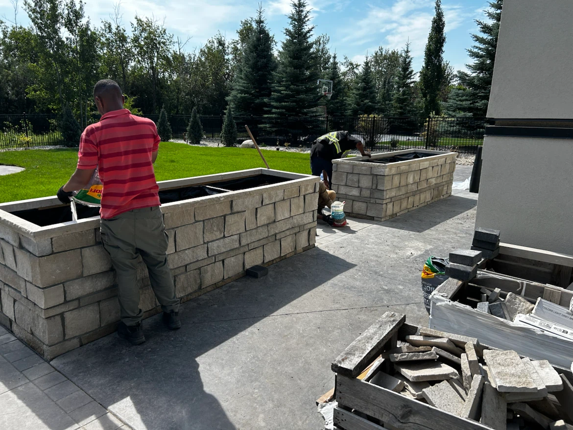 Stone Raised Planter Box - photo 4
