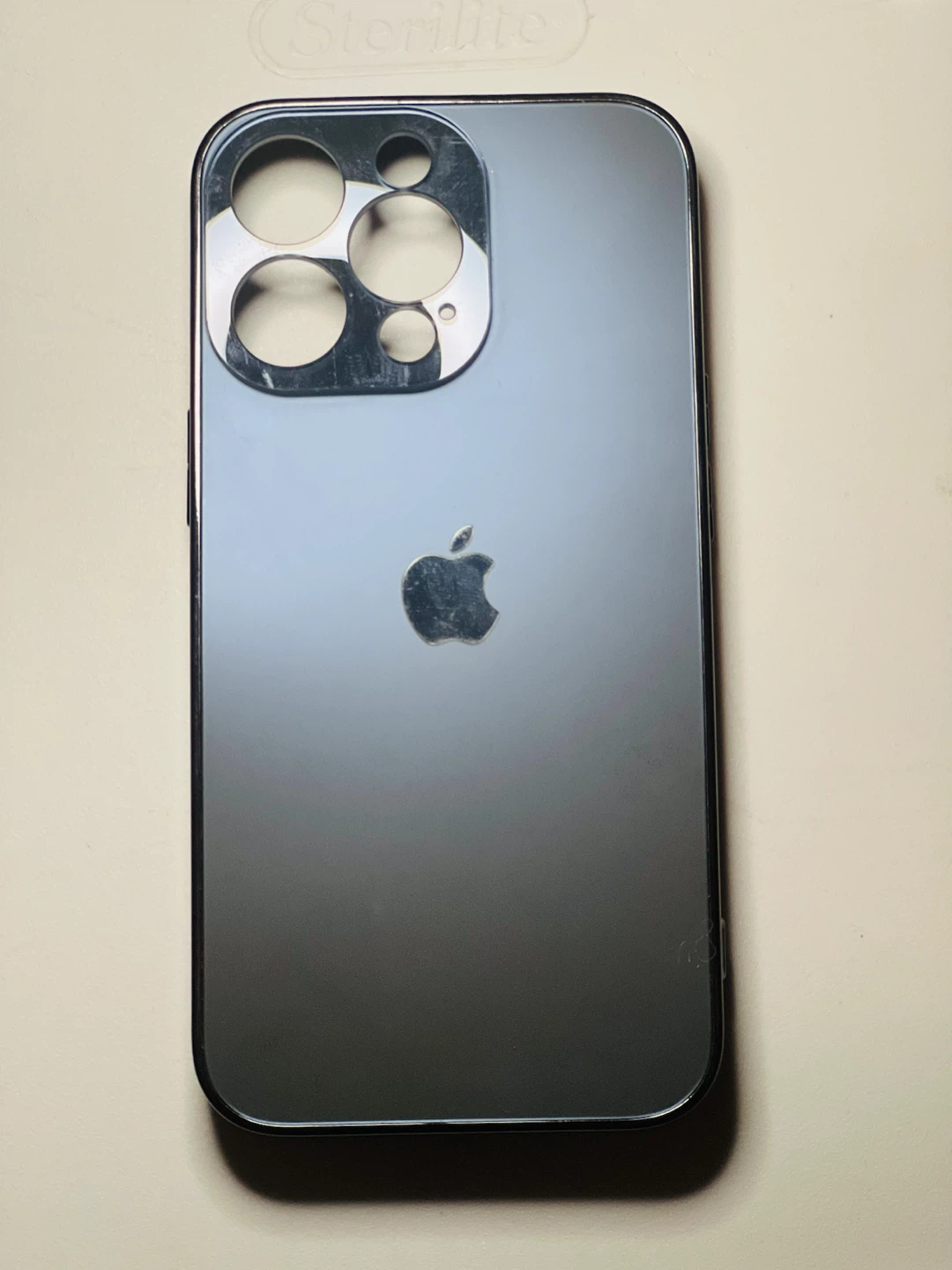 Chexol iPhone 13 Pro Case