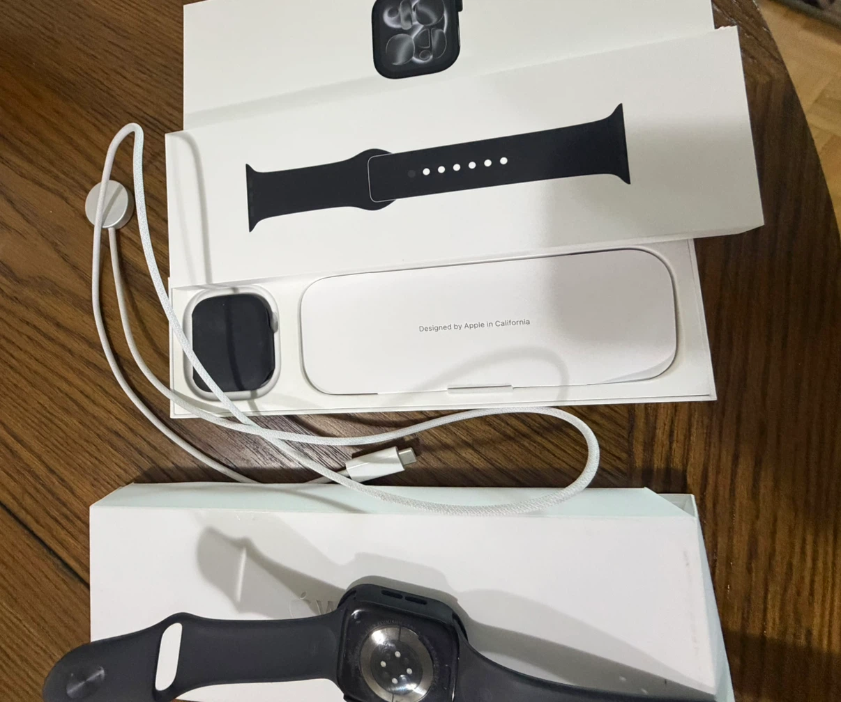 Apple Watch Series 11 46mm (Cellular +GPS)
