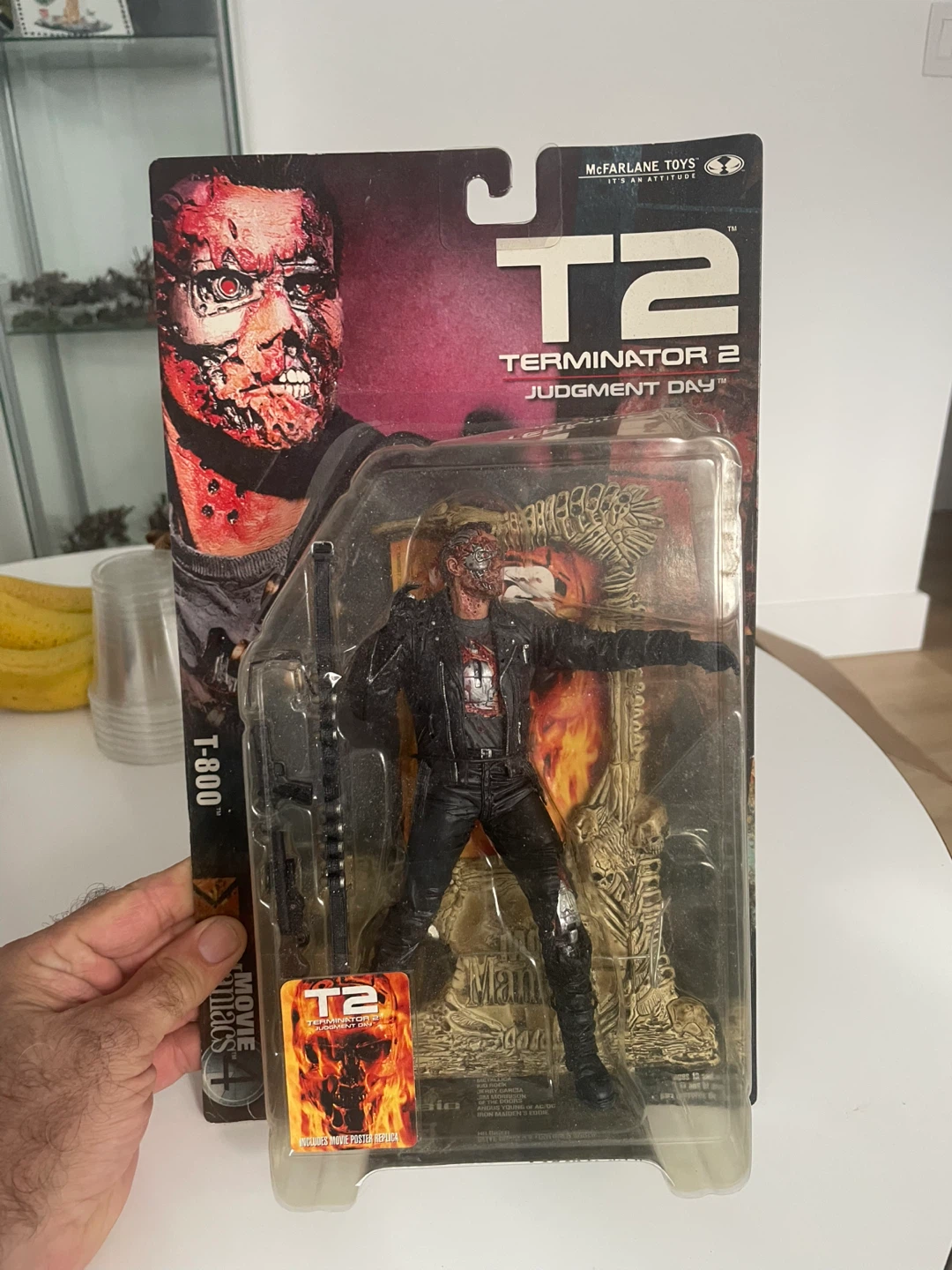 Movie Maniacs T2 Terminator 2 T-800 Action Figure