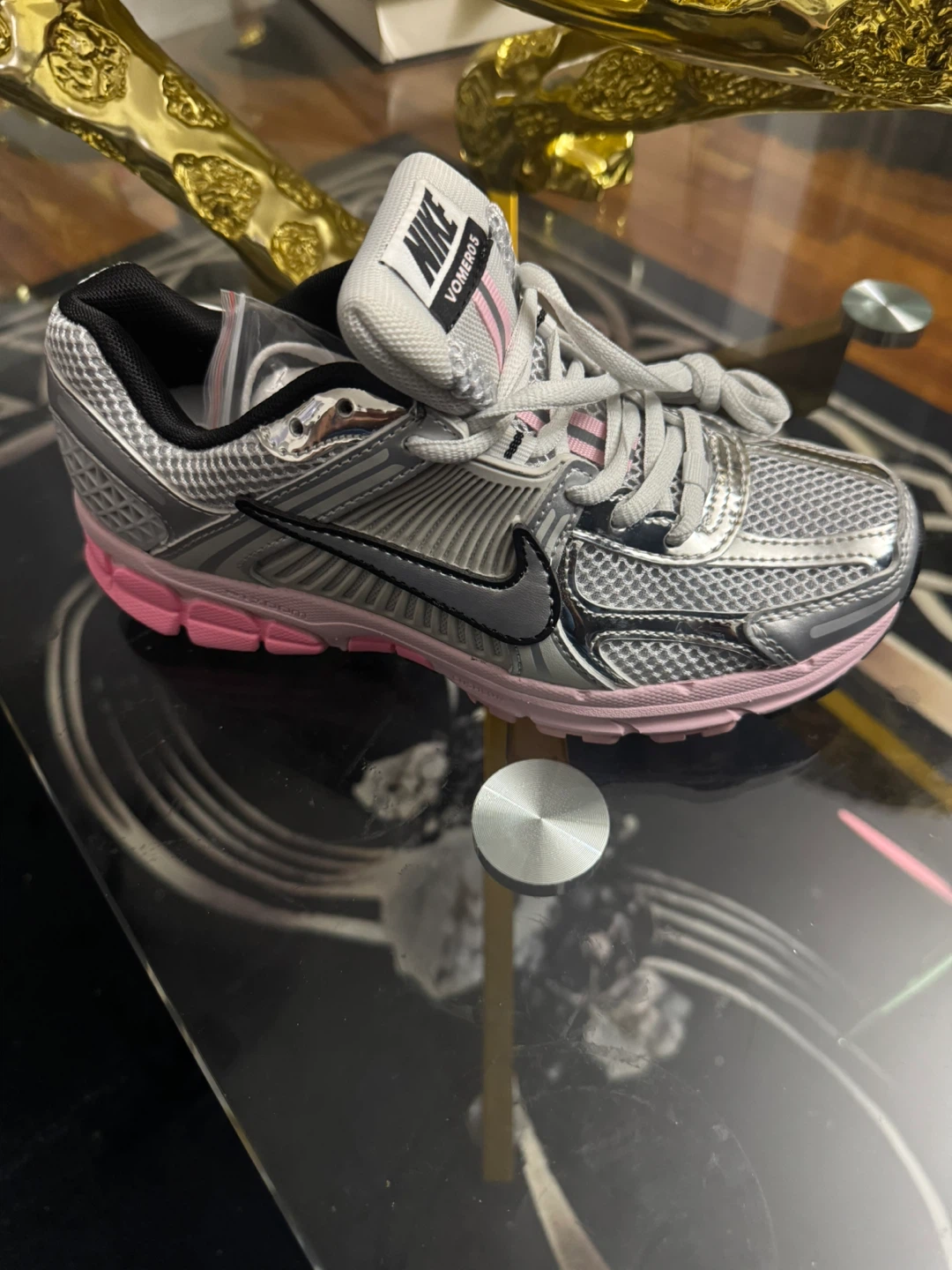 Nike Vomero 15 Women's Running Shoes Silver Pink