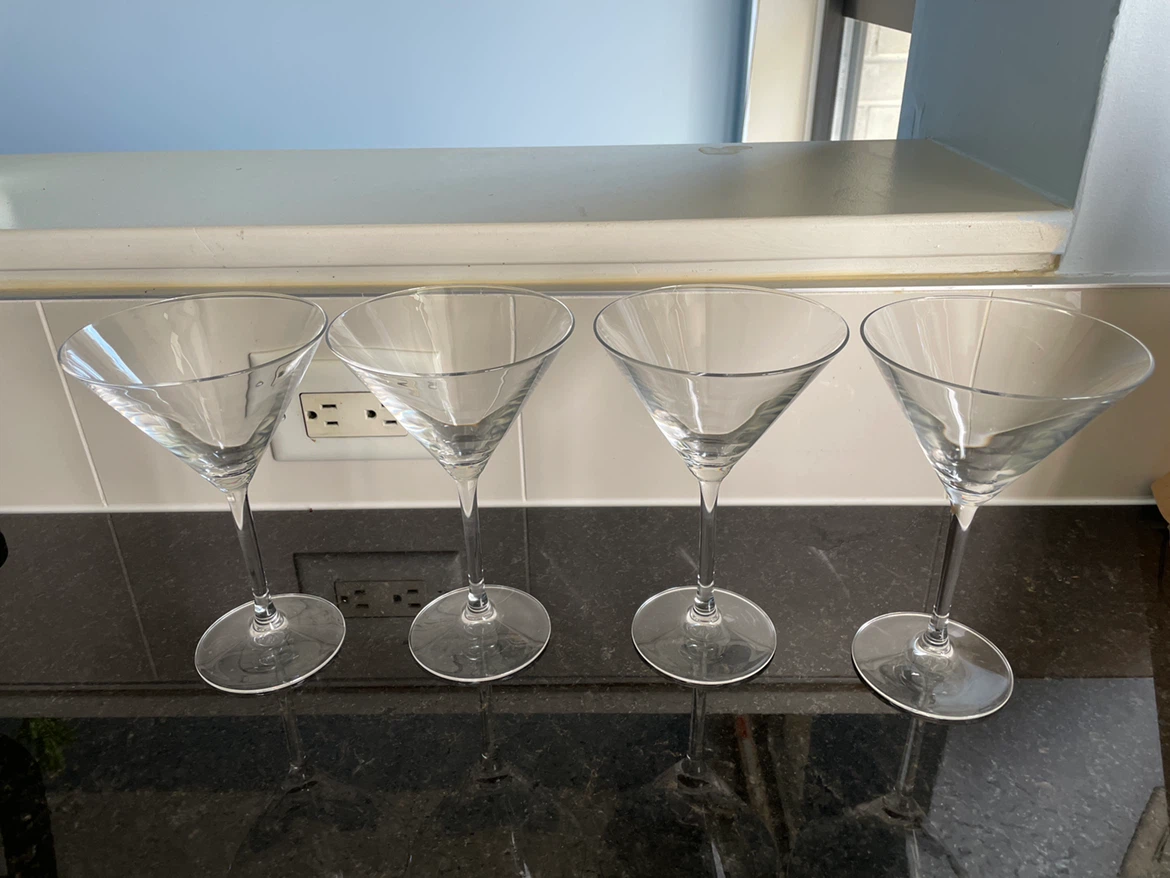 Set of 4 Clear Martini Glasses