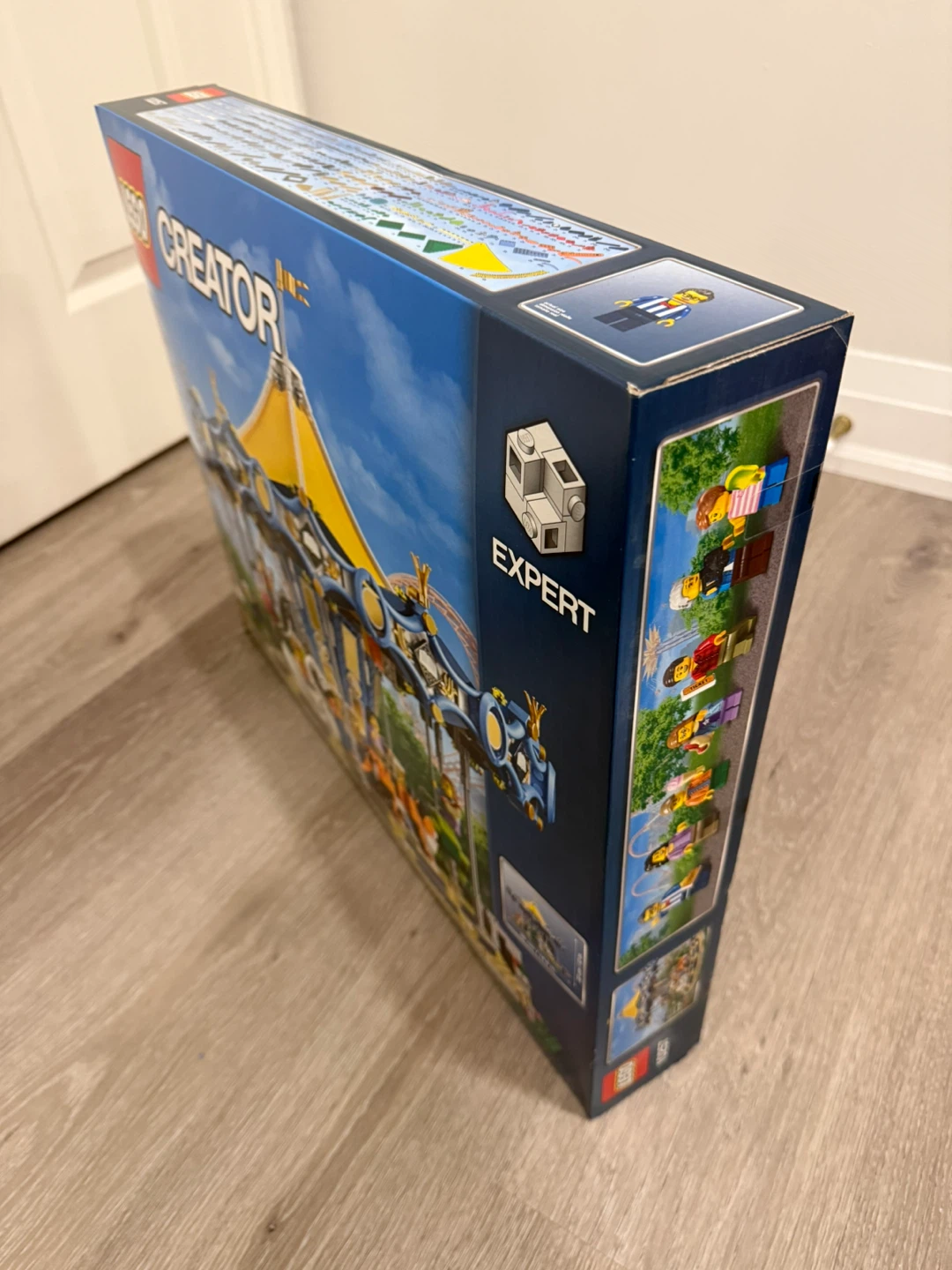 LEGO Creator Expert 10257 Carousel Building Set - photo 3