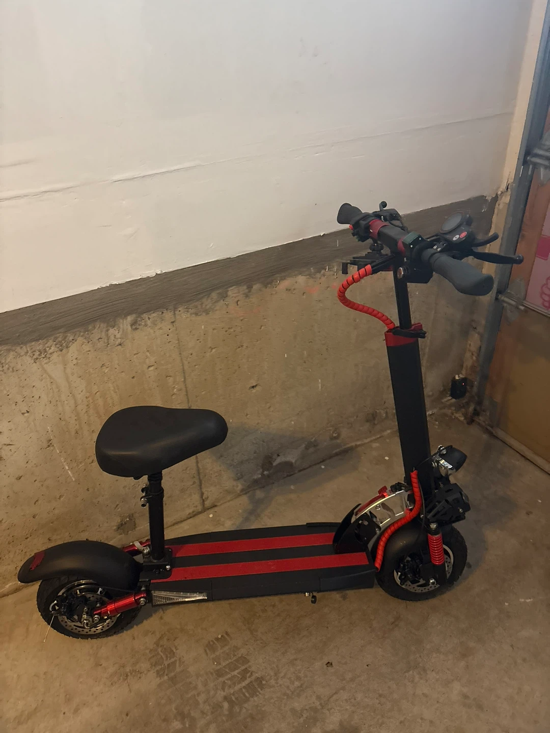 Electric Scooter with Seat