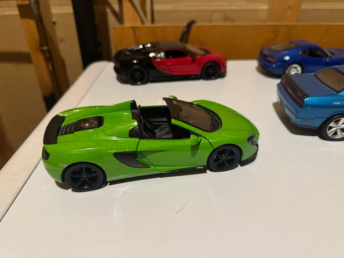 7 Diecast Sports Cars. $10 each - photo 3