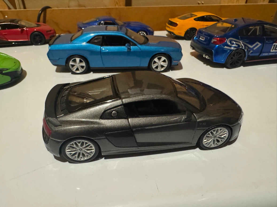 7 Diecast Sports Cars. $10 each - photo 4