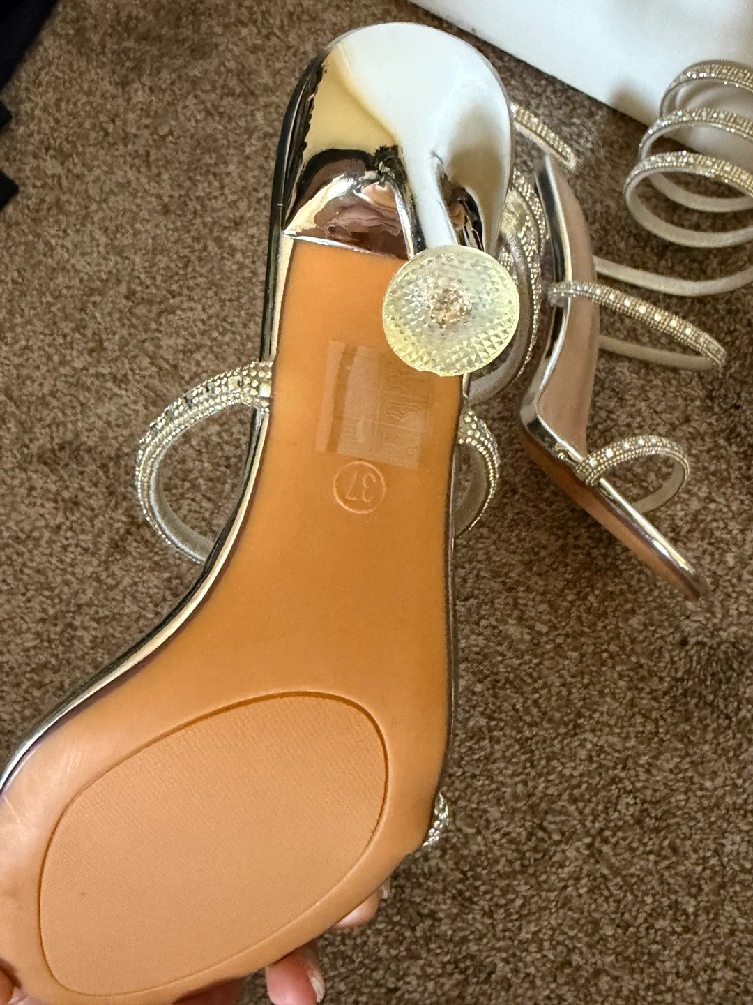 Yunai Fashion Lady Shoes Silver Heels Size 37 - photo 2