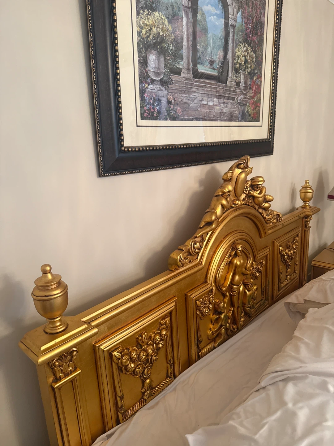 Antique Gold  plated Vanity  Set with Mirror and Stool - photo 5