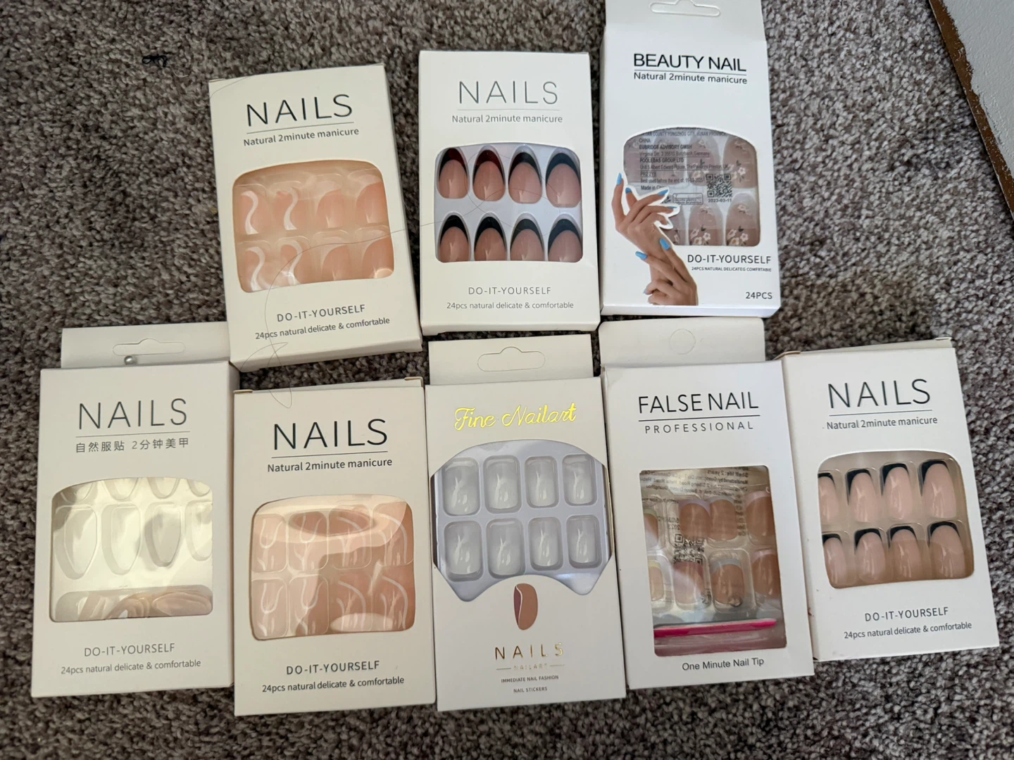 DO-IT-YOURSELF French Tip False Nails 8^(24 pcs)