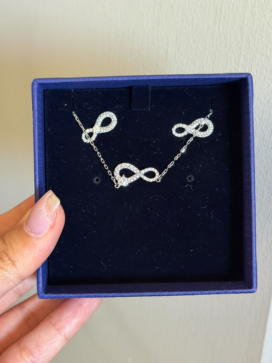 Swarovski Infinity Necklace and Earrings Set