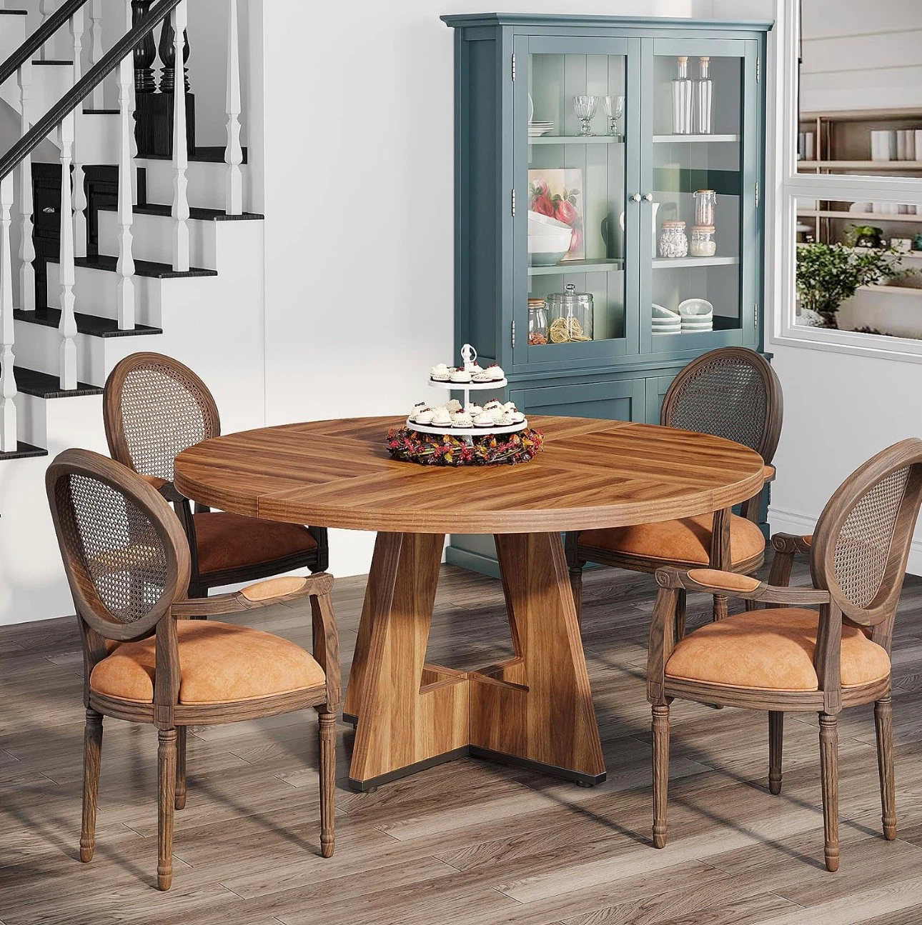 Round Dining Table - photo 2