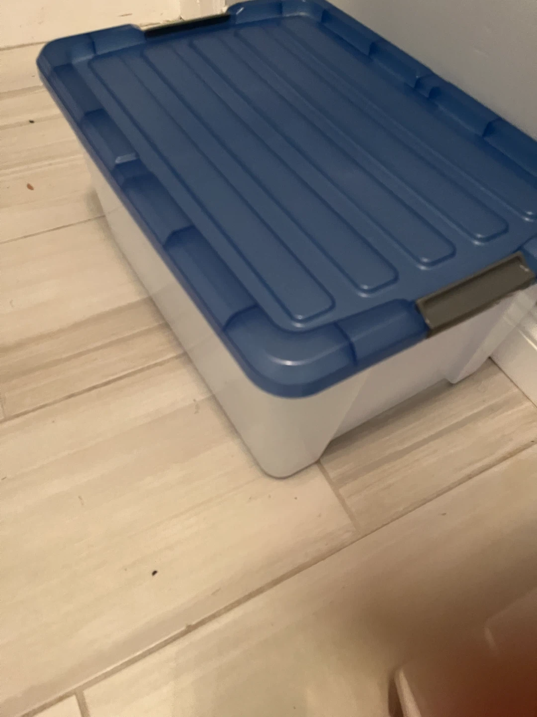 IRIS USA 45 Qt Storage Bin with Lid