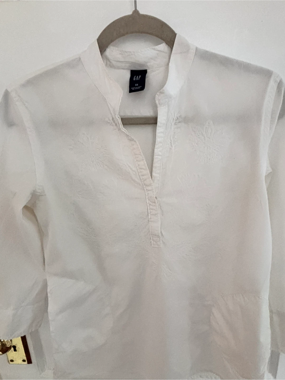 GAP White Embroidered Tunic Top XS - photo 3