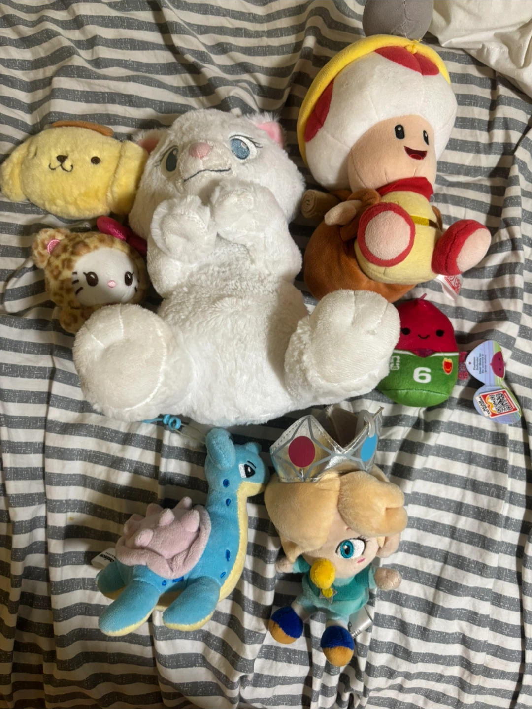 Stuffed toys lot