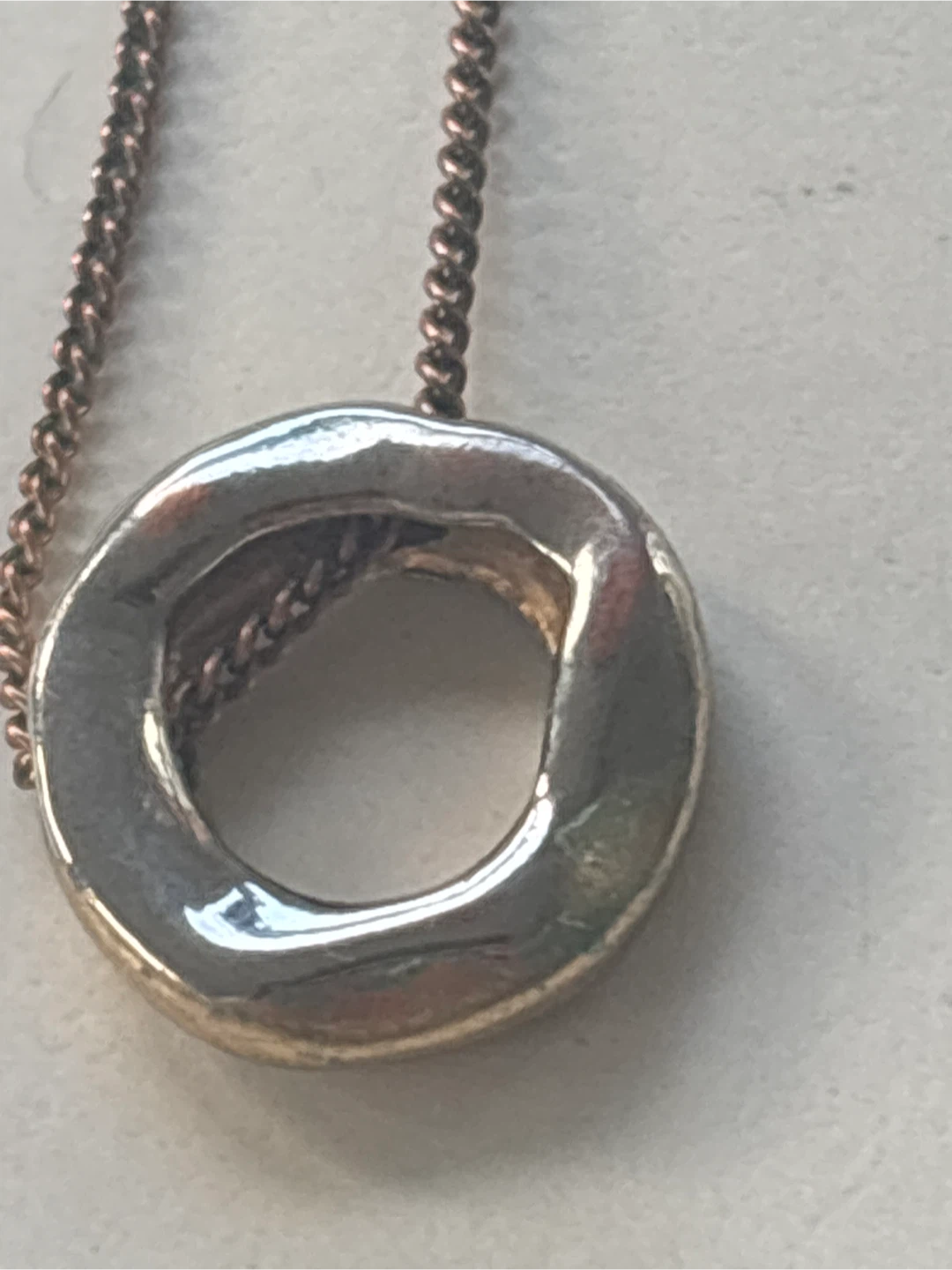 Silver-tone Circle Pendant Necklace - photo 2