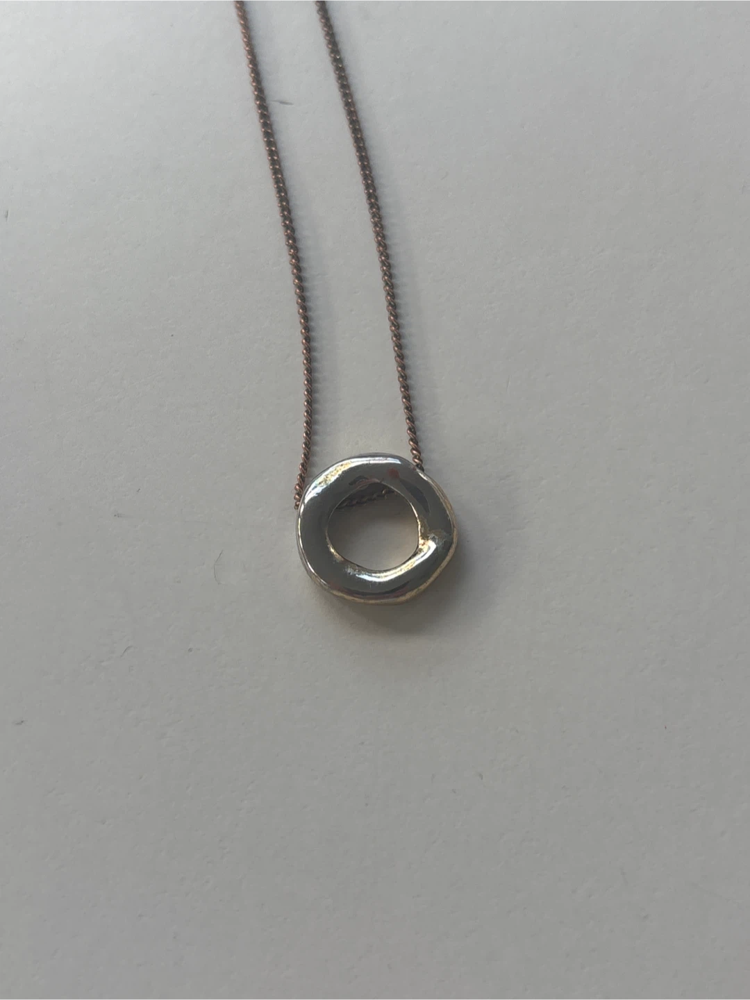 Silver-tone Circle Pendant Necklace - photo 3