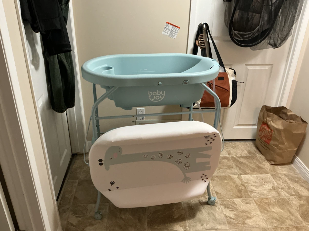 Changing table with bath - photo 2