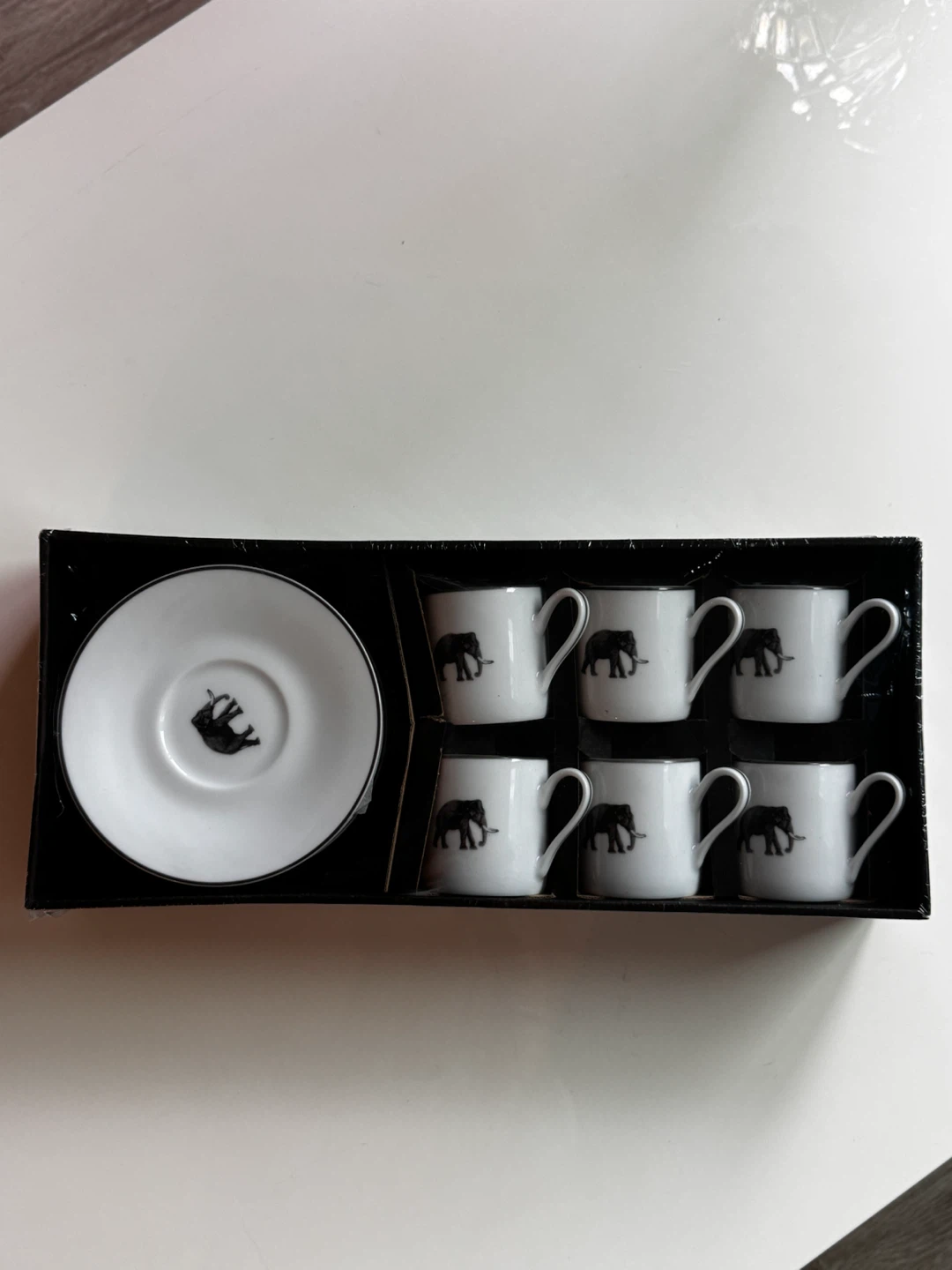 Set of 6 Espresso Cups and Saucers with Elephant Design - photo 4