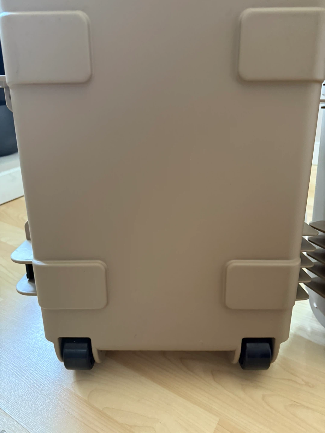 Vevor Hard Case with Foam (2) 15 in x 42 in - photo 4