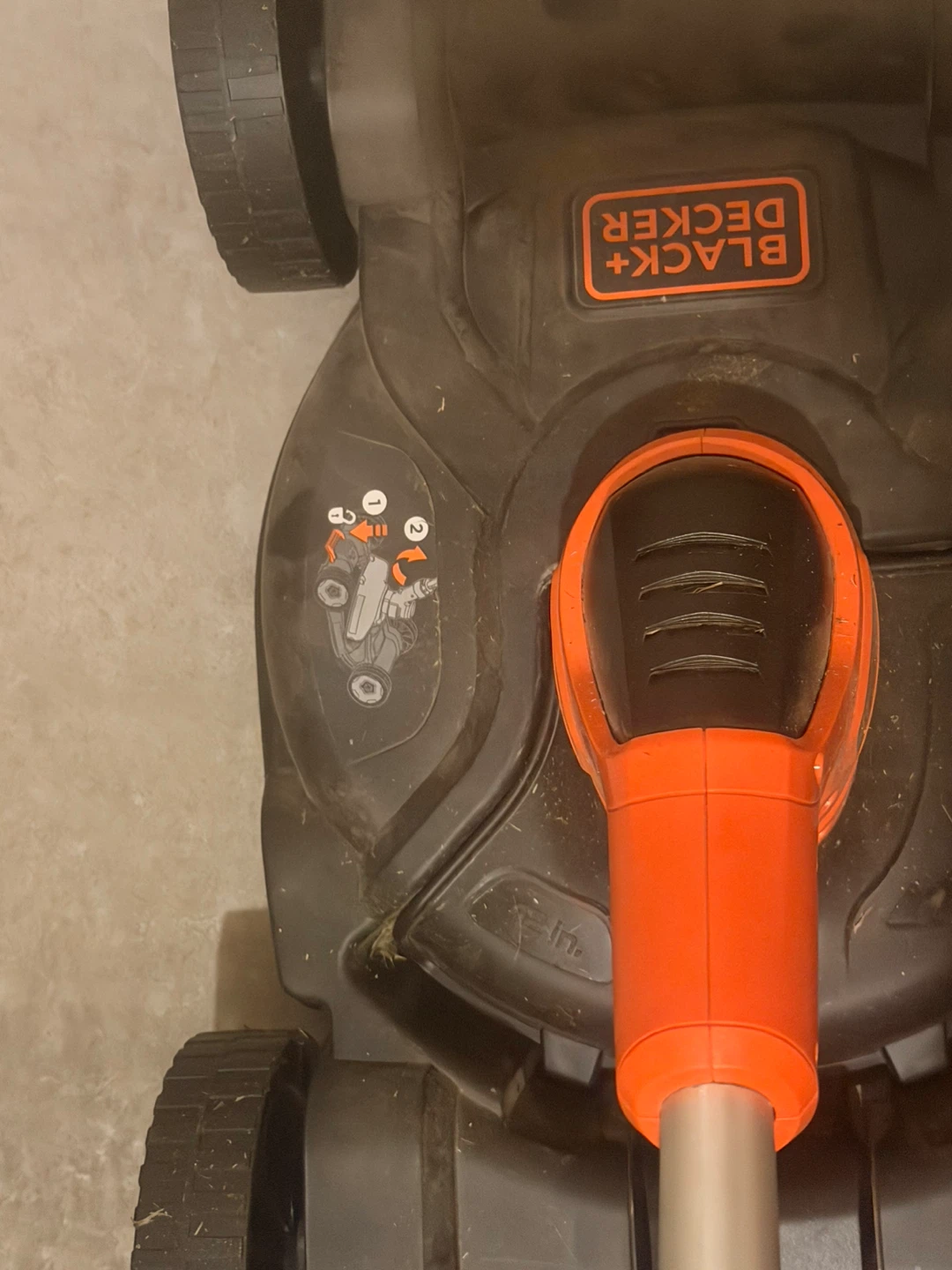 Black+Decker Cordless String Trimmer and Blower Combo - photo 5