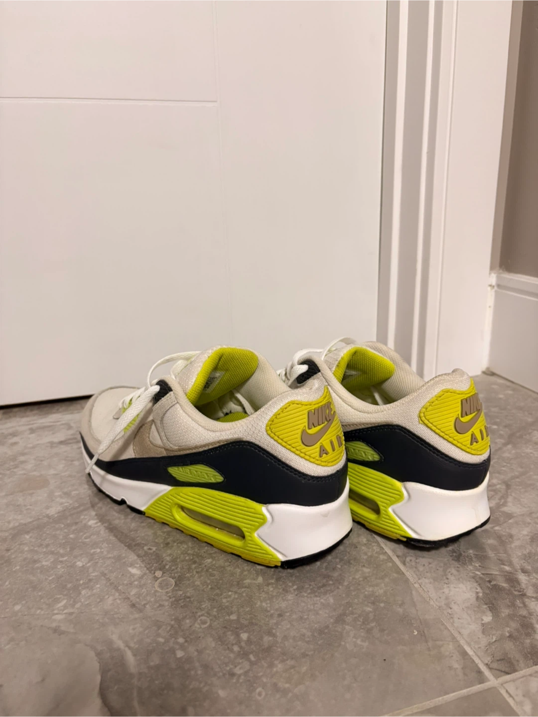 Nike Air Max 90 Sneakers - Size US 10 - photo 2