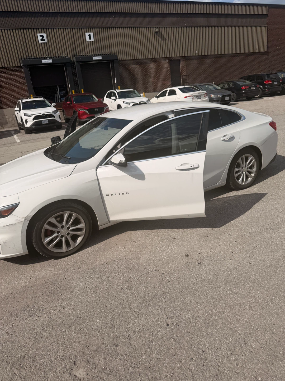 White Chevrolet Malibu Sedan - photo 2