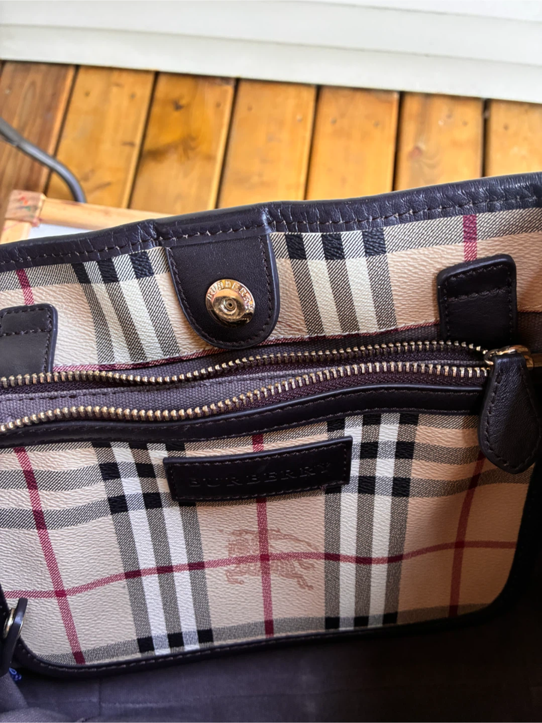 Burberry tote - photo 5