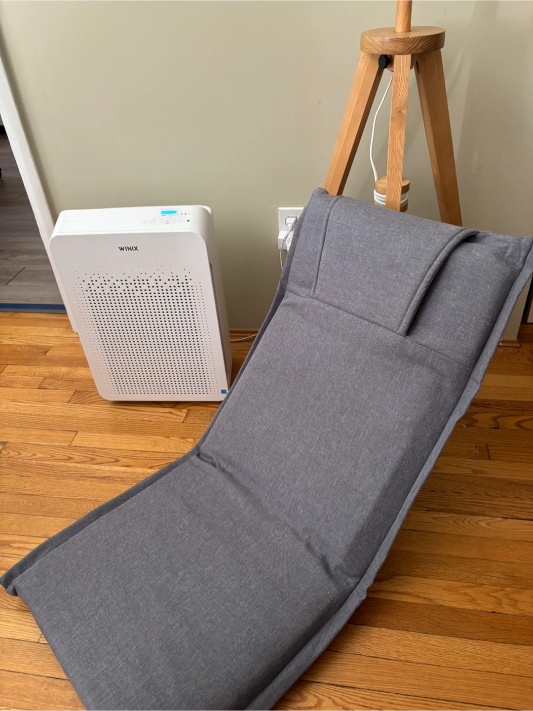 Reclining floor chairs - photo 2