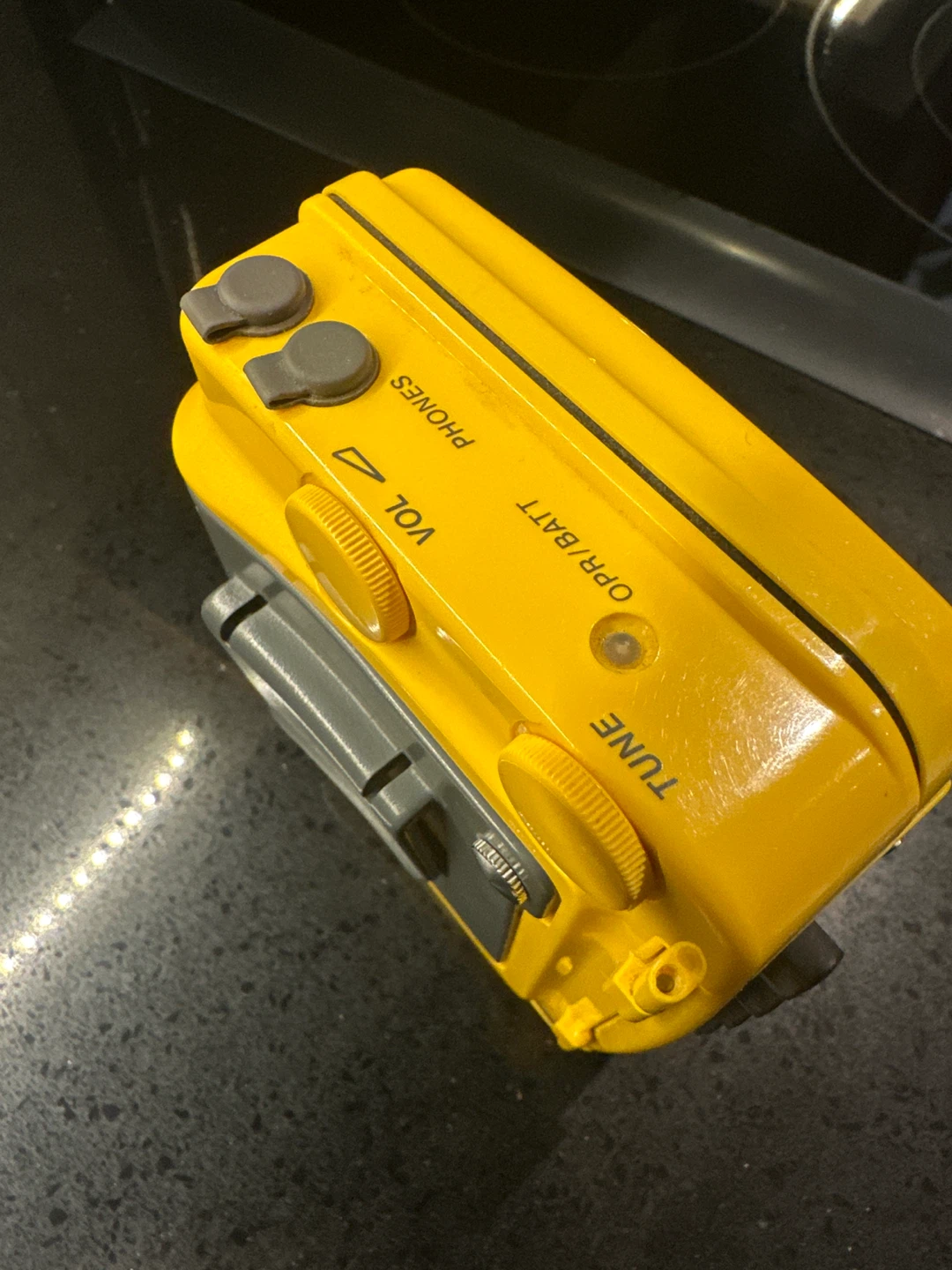 Vintage Sony Sports Walkman - photo 3