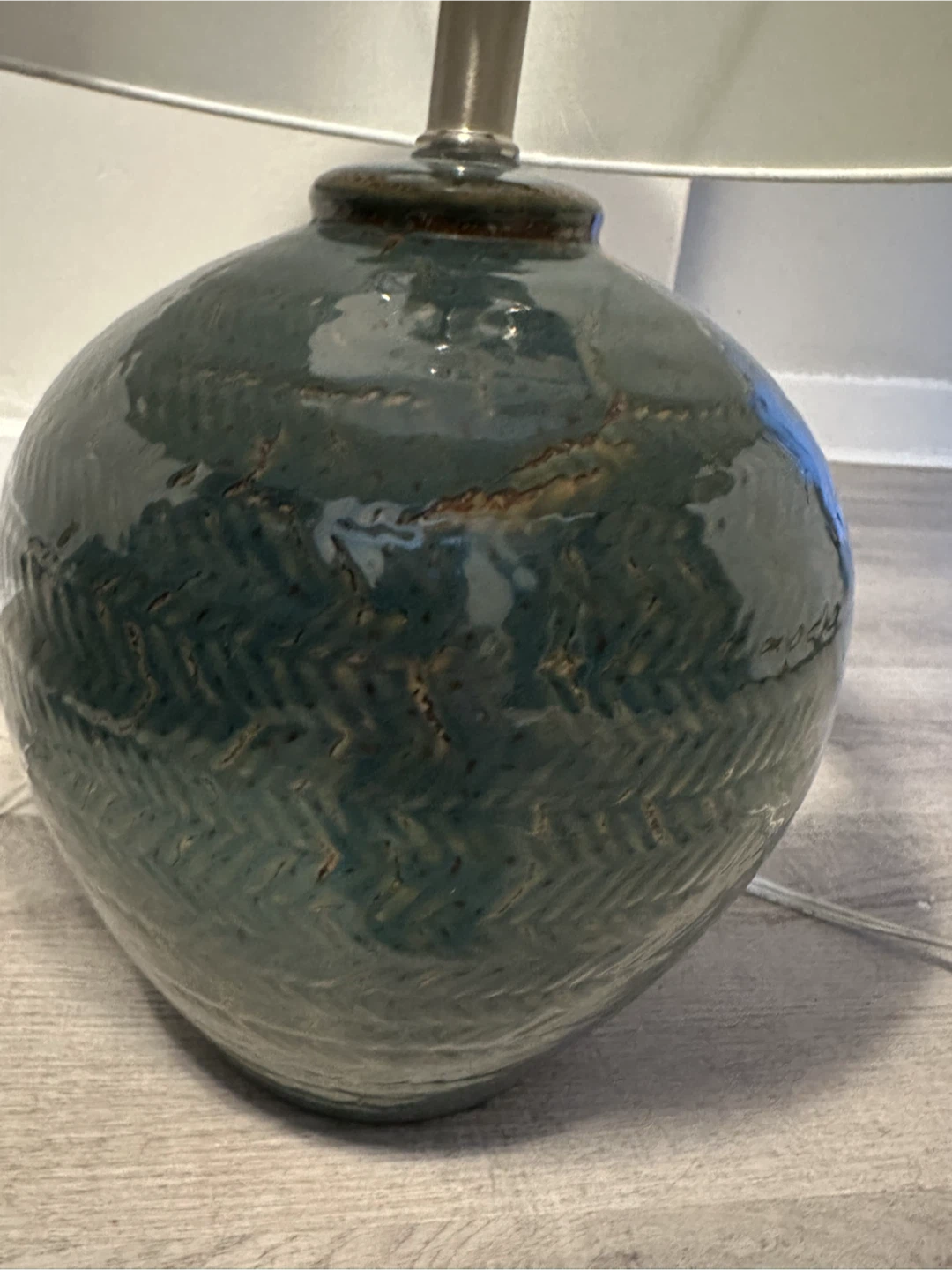 Ceramic Table Lamp - photo 2