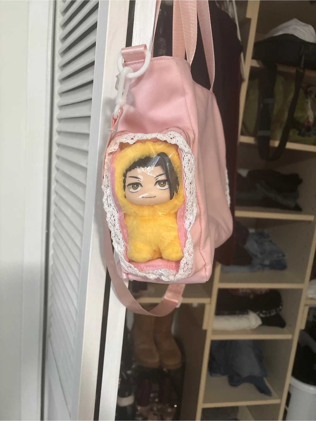 Pink Ita Bag with Jujutsu Kaisen Pins - photo 3