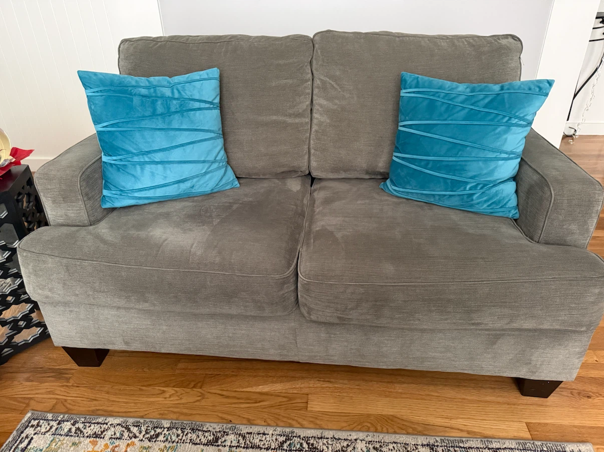 Couches - Must Go ASAP! - photo 2