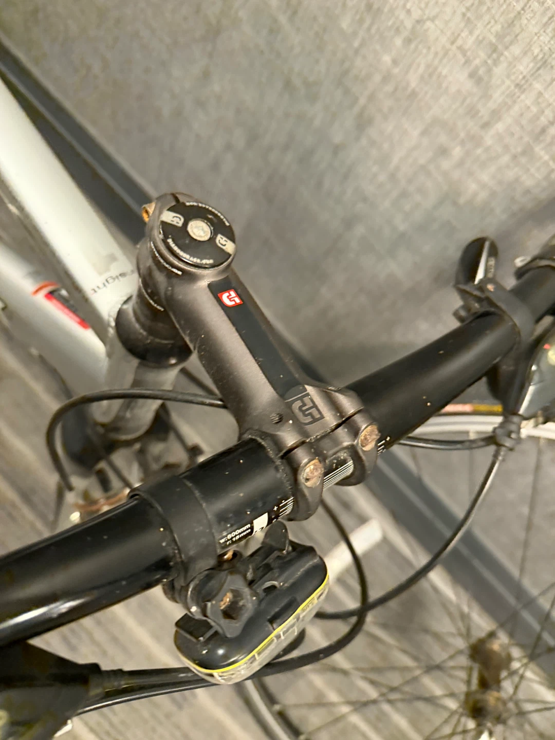 Diamondback Insight Hybrid Bike - photo 4